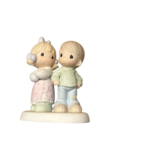 Precious Moments Figurine - Sometimes You’re Next to Impossible - Picture 3 of 5
